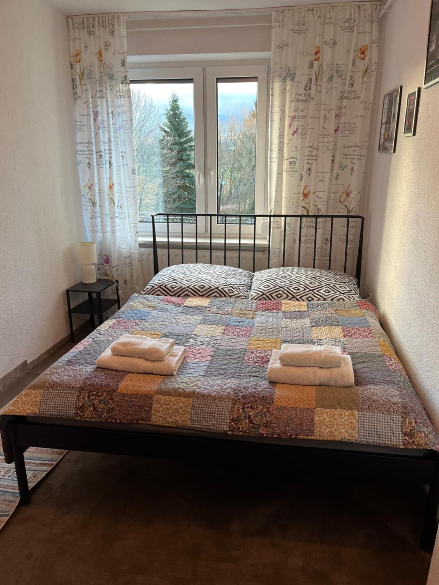 Sweet Home Cieplice Mountain View Apartament By The Main Park And Thermal Pools Jelenia Góra Extérieur photo
